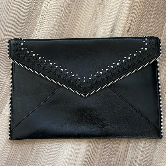 Rebecca Minkoff Black Leo Leather Zipper Envelope Clutch NWOT - Picture 3 of 12